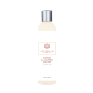 Flawless Illuminating Cleanser